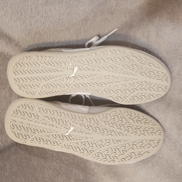 Puma BMW Limited edition Driving shoes. White. NWOT no box. - Picture 4 of 7